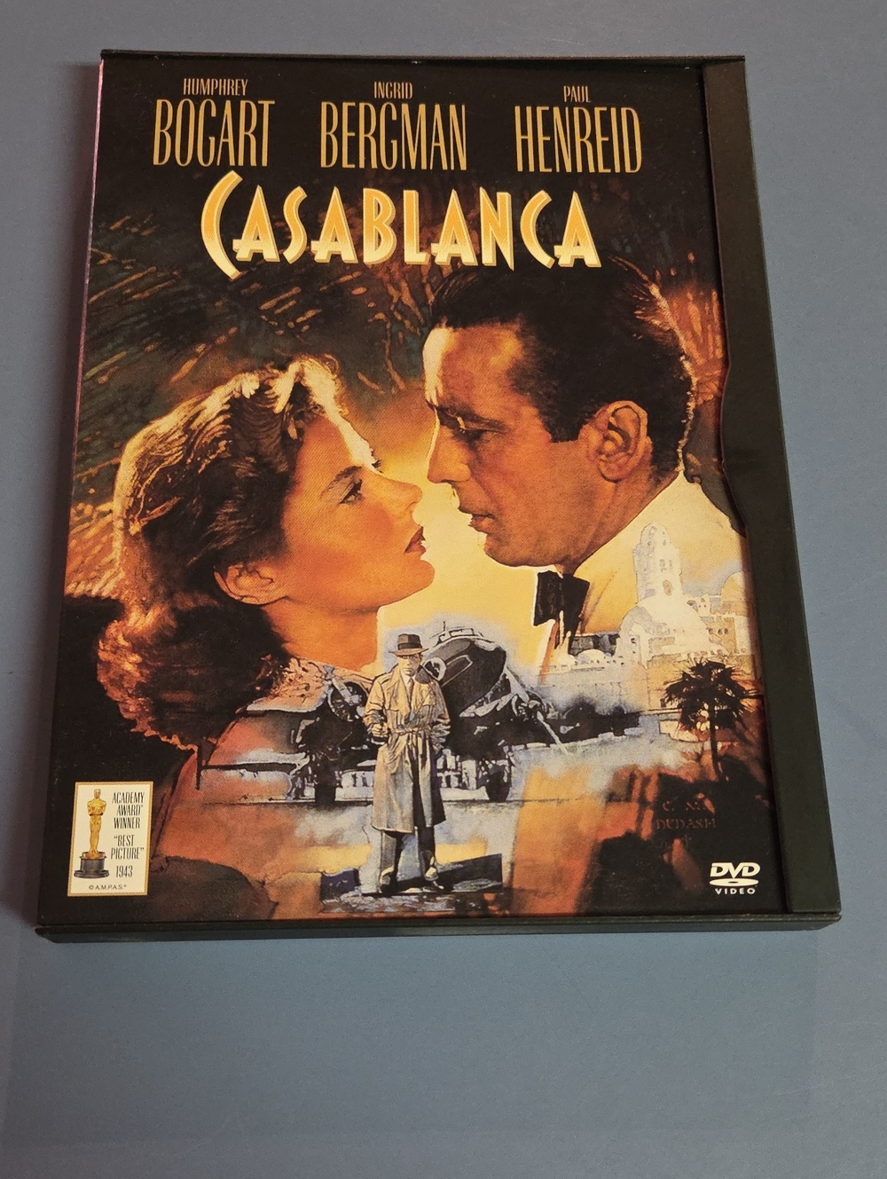 Casablanca Classic Movie DVD - Black/Gold Cover